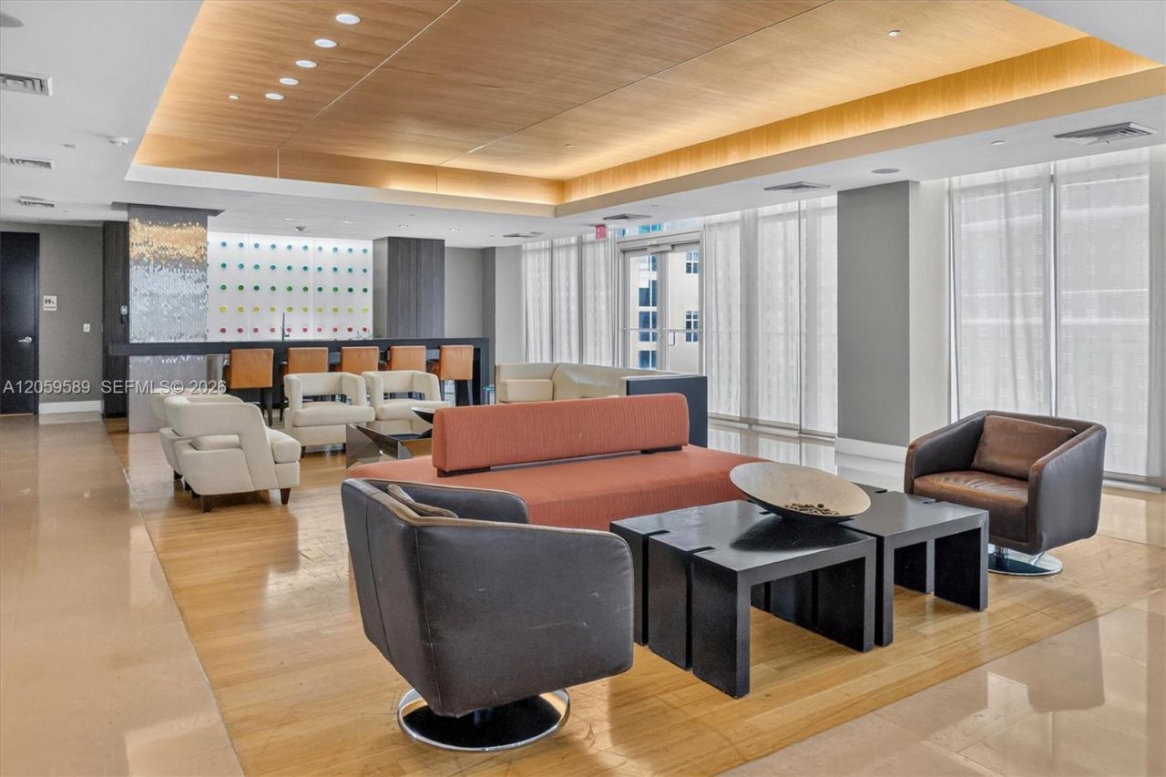 500 Brickell Ave , Unit 1100, Miami, FL 33131 Photo