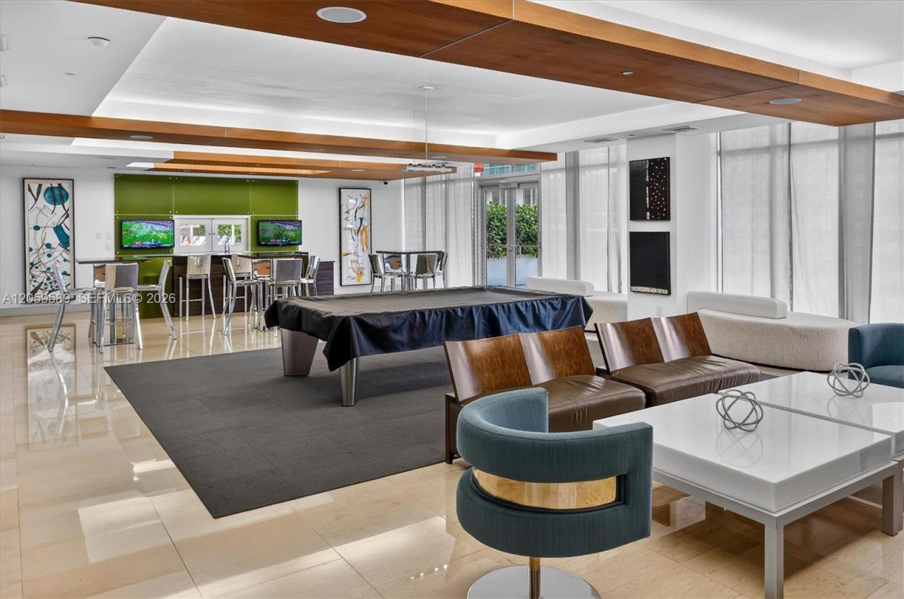 500 Brickell Ave , Unit 1100, Miami, FL 33131 Photo