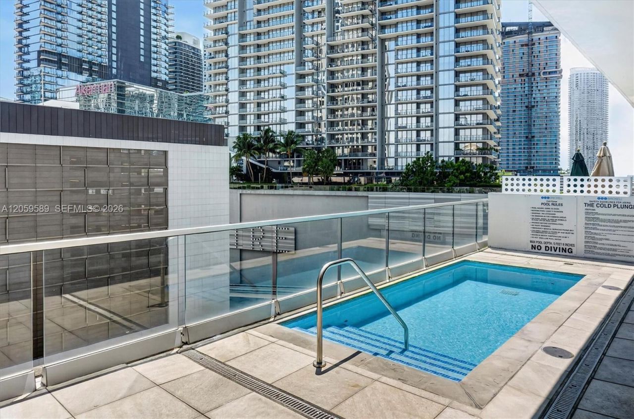 500 Brickell Ave , Unit 1100, Miami, FL 33131 Photo