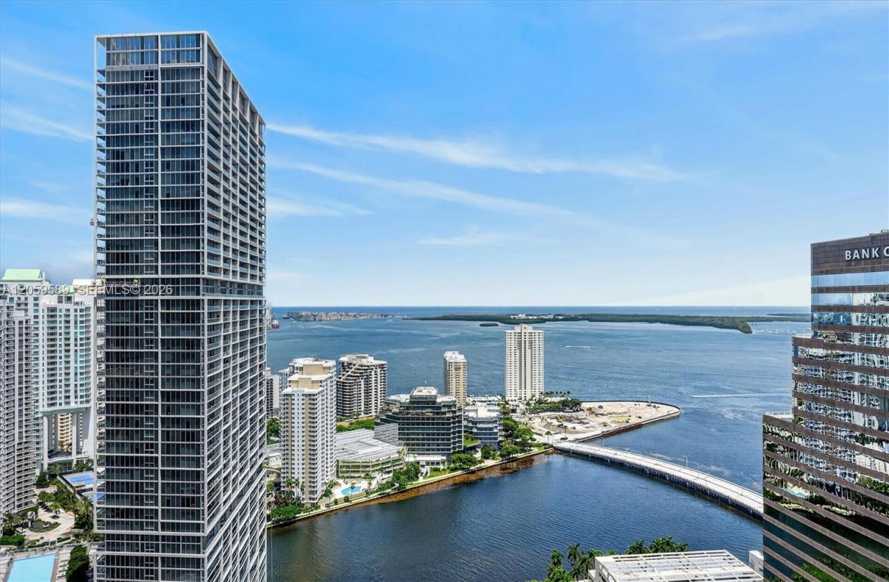 500 Brickell Ave , Unit 1100, Miami, FL 33131 Photo