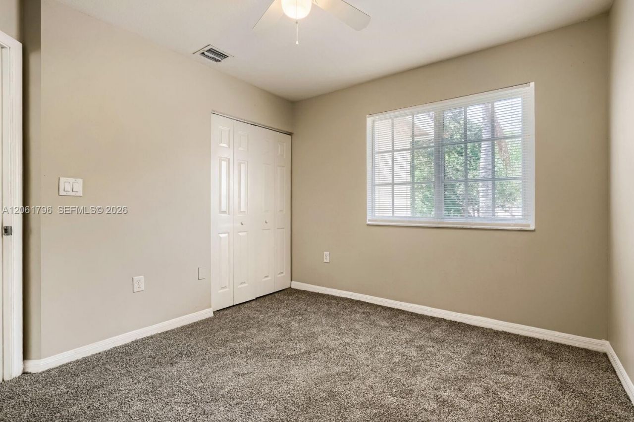 2296 NW 170th Ave, Pembroke Pines, FL 33028 Photo