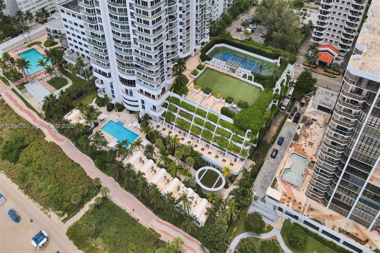 6365 Collins Ave, Unit 3002, Miami Beach, FL 33141 Photo