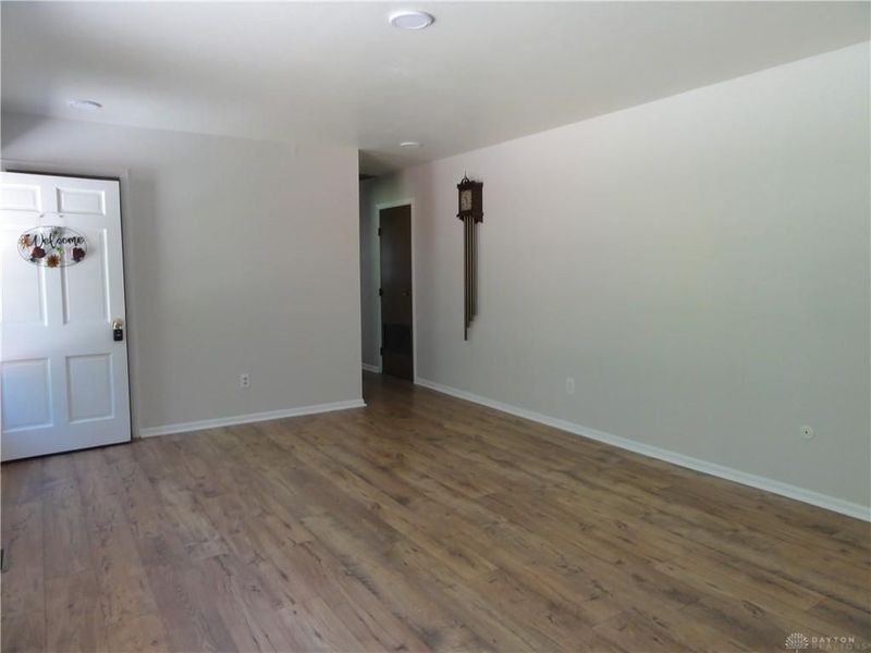 605 Shiloh Drive, Dayton, OH 45415 Photo 4