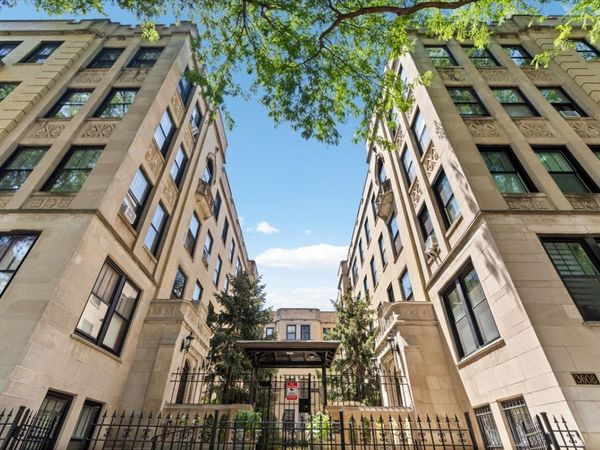 Unit 2K, Chicago, IL 60613