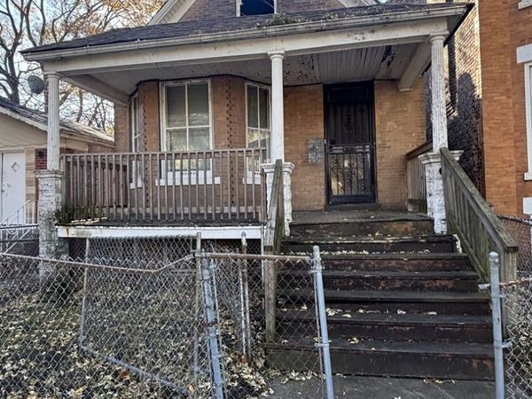 927 W 53rd Place , Chicago, IL 60609