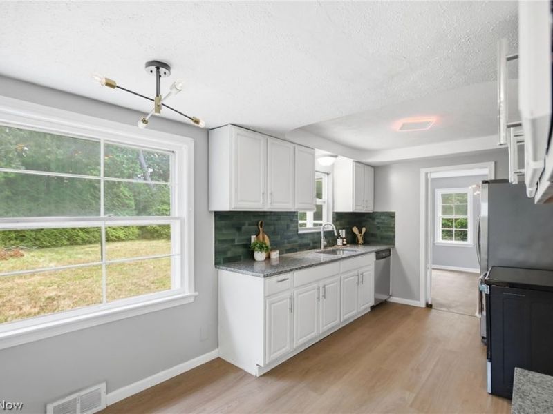 1159 Brandon Road, Cleveland Heights, OH 44112 Photo 8