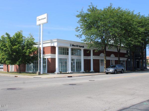 127 E Main Cross Street , Findlay, OH 45840