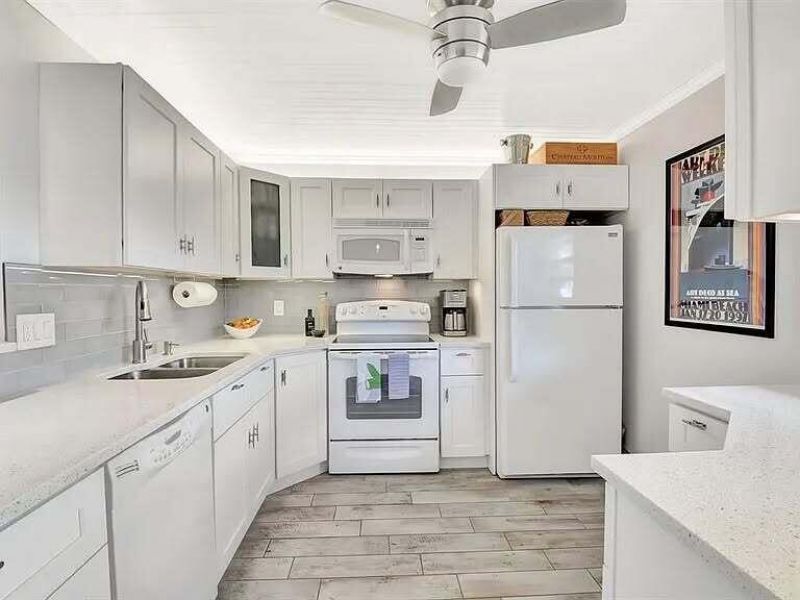 2615 NE 3rd Court, Unit 3010, Boynton Beach, FL 33435 Photo