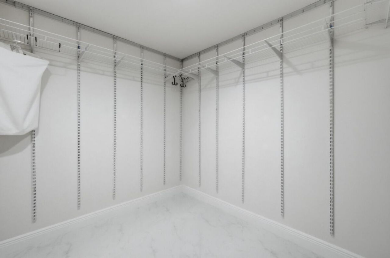 877 NE 195th Street, Unit 222, Miami, FL 33179 Photo