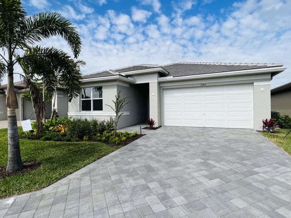 11664 SW River Crossing Place, Port St. Lucie, FL 34987