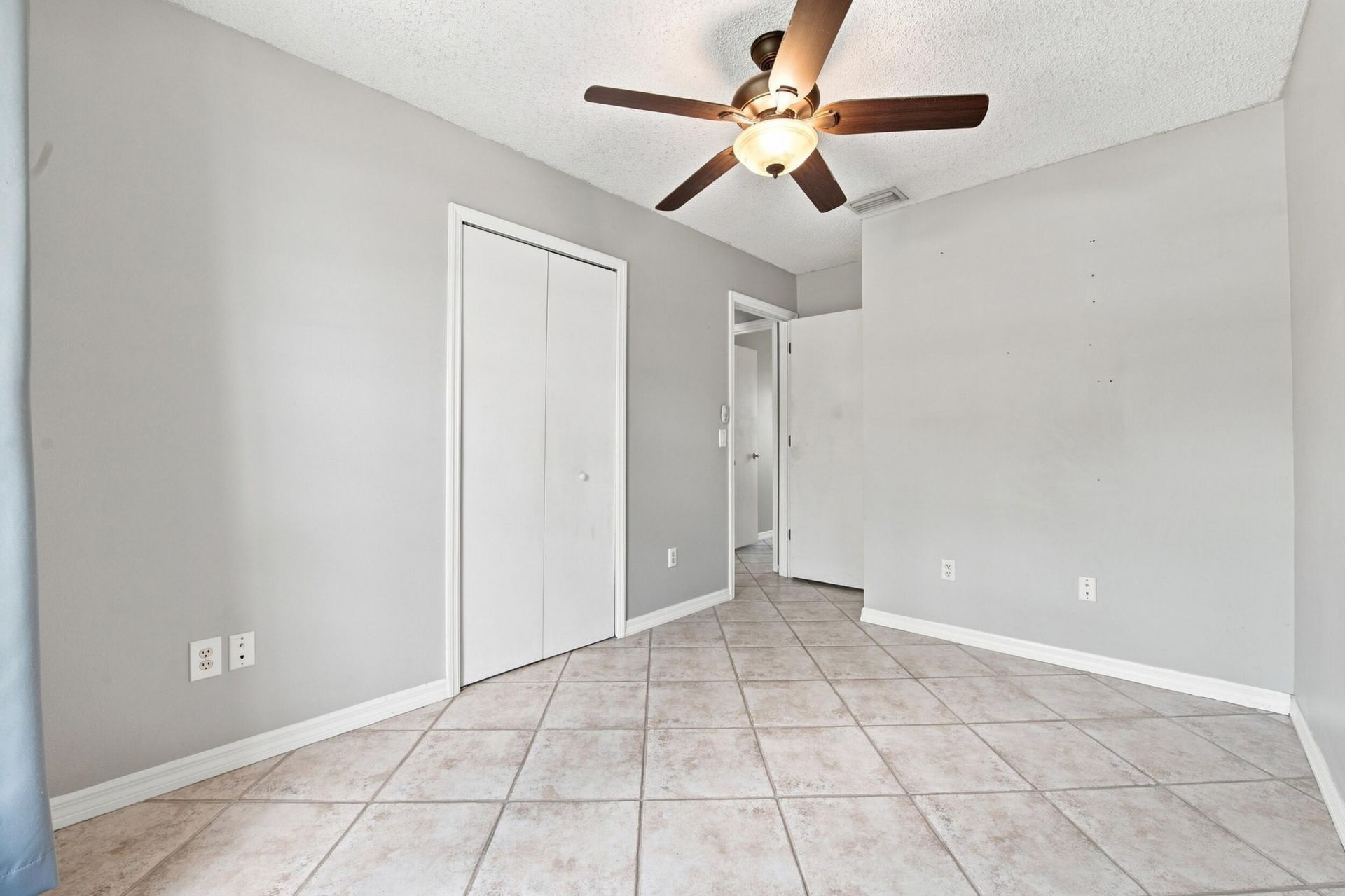 674 SW Lakehurst Drive, Port Saint Lucie, FL 34983 Photo