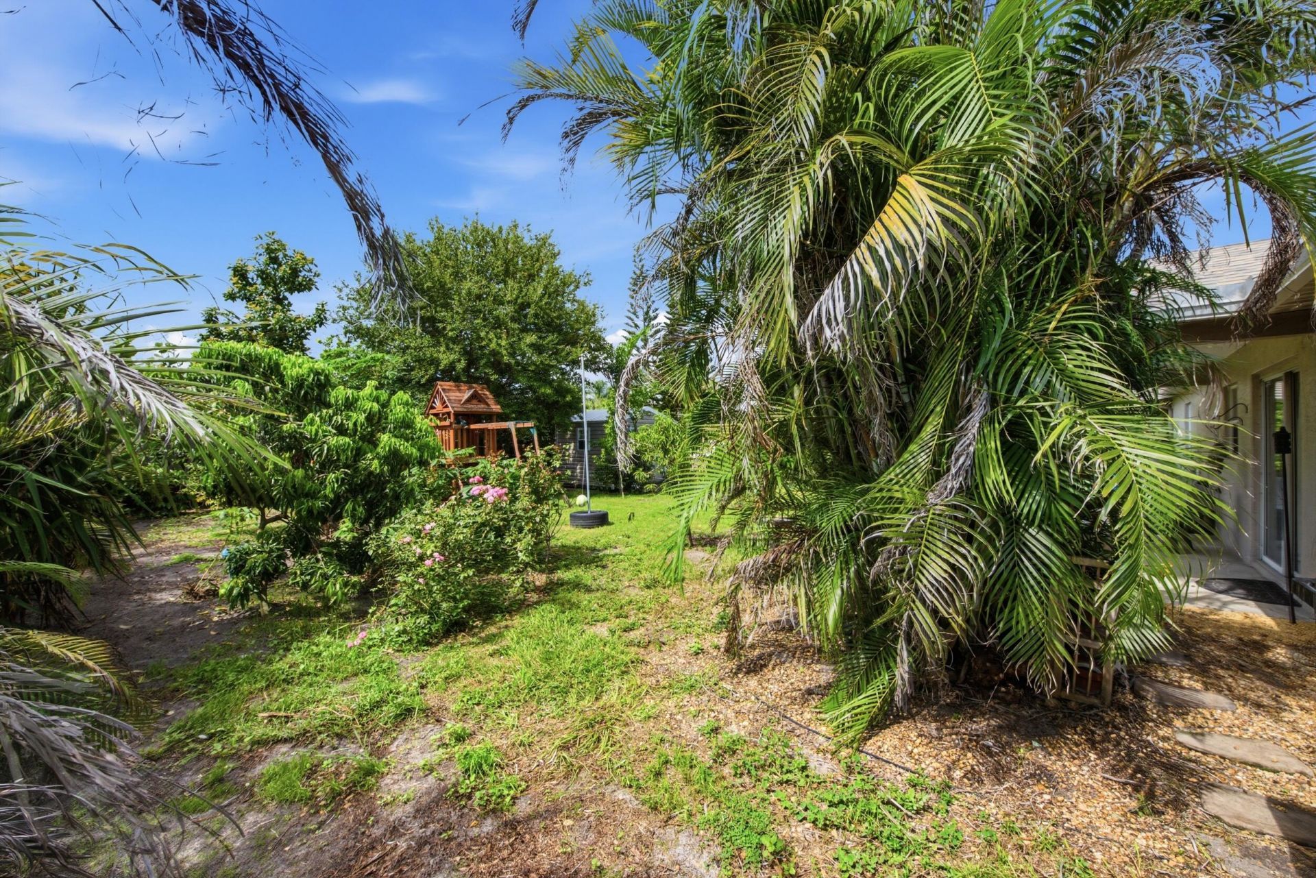 674 SW Lakehurst Drive, Port Saint Lucie, FL 34983 Photo