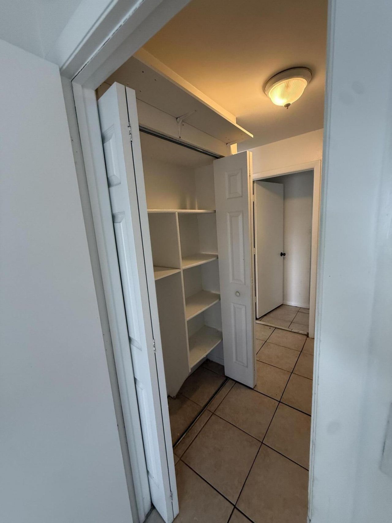 426 Lakeside Drive, Unit 249, Margate, FL 33063 Photo