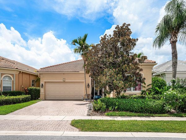7060 VIVALDI Lane, Delray Beach, FL 33446