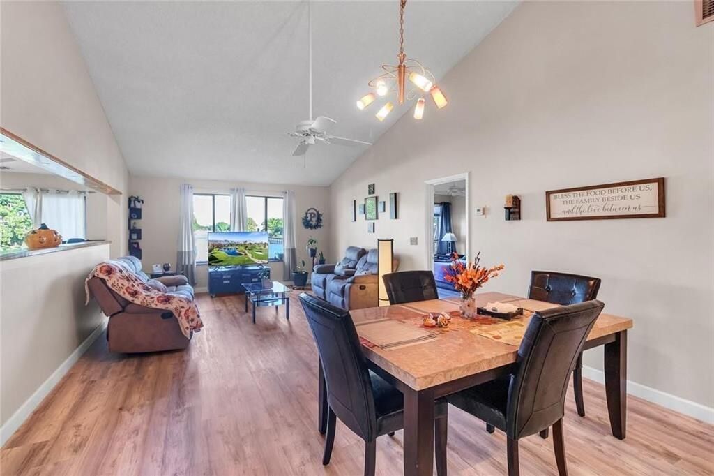 7212 Primrose Lane, Unit 7212, Tamarac, FL 33321 Photo