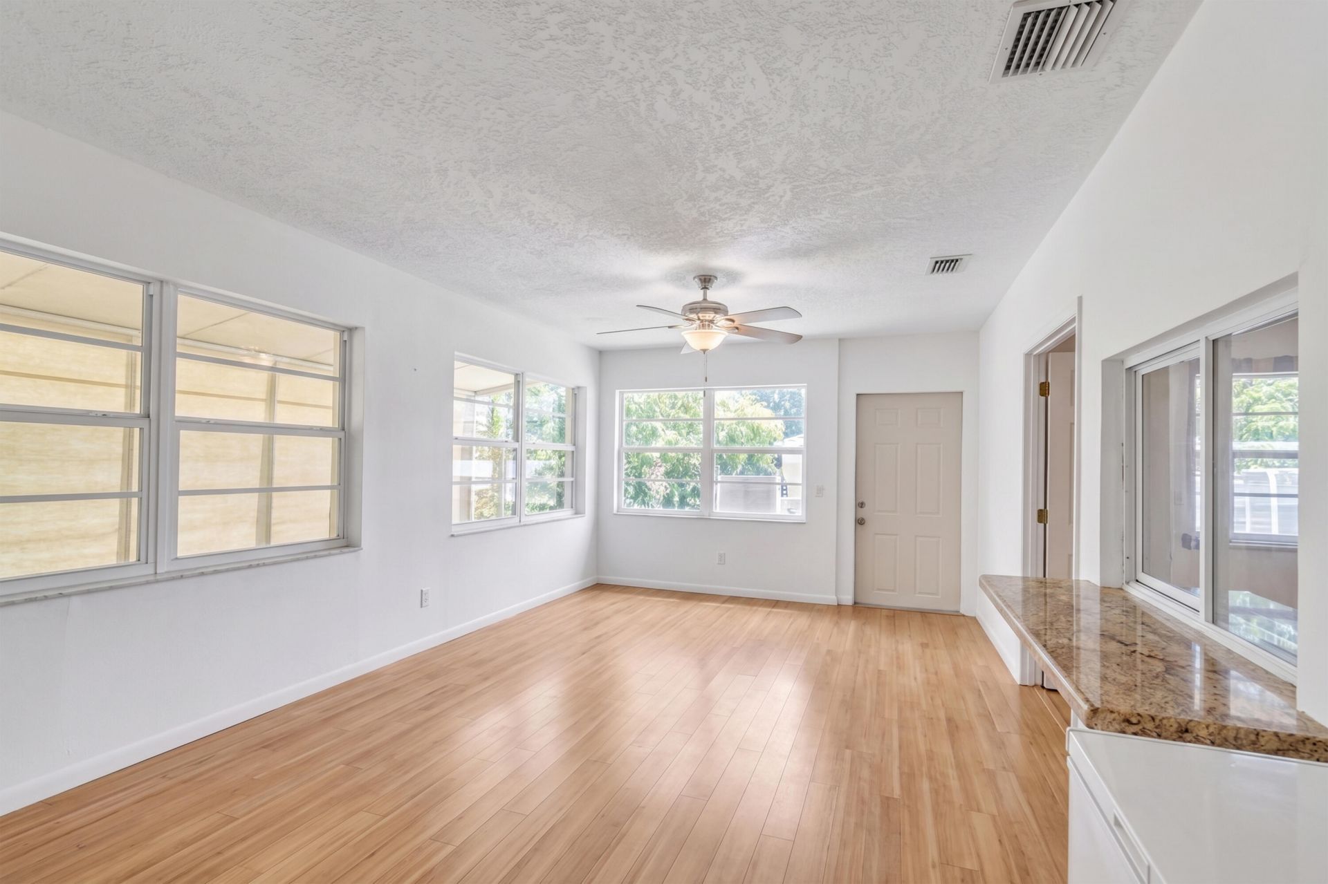 4159 NW 52nd Avenue, Lauderdale Lakes, FL 33319 Photo