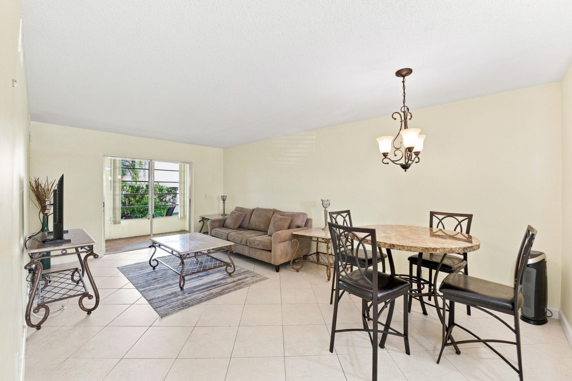 2223 NE 1st Court, Unit 101, Boynton Beach, FL 33435 Photo