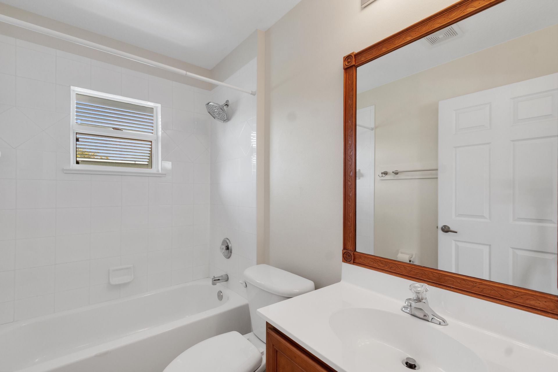 1025 Southlakes Way Sw, Vero Beach, FL 32968 Photo
