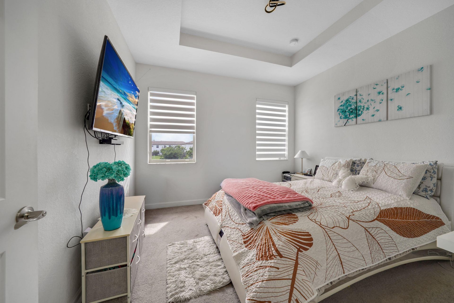 12960 NW 22nd Place, Miami, FL 33167 Photo