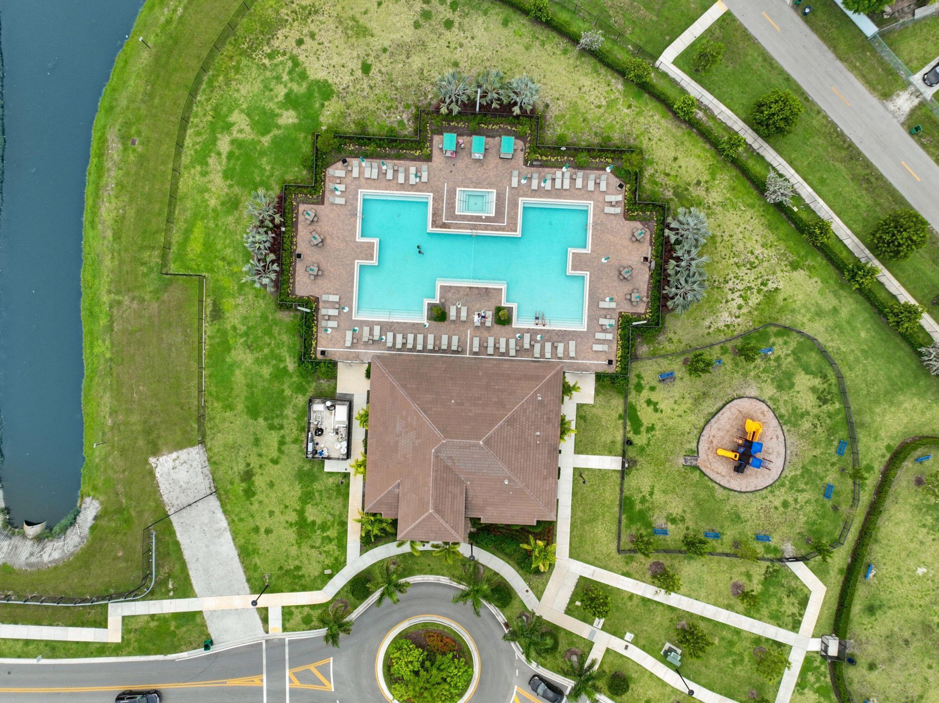 12960 NW 22nd Place, Miami, FL 33167 Photo
