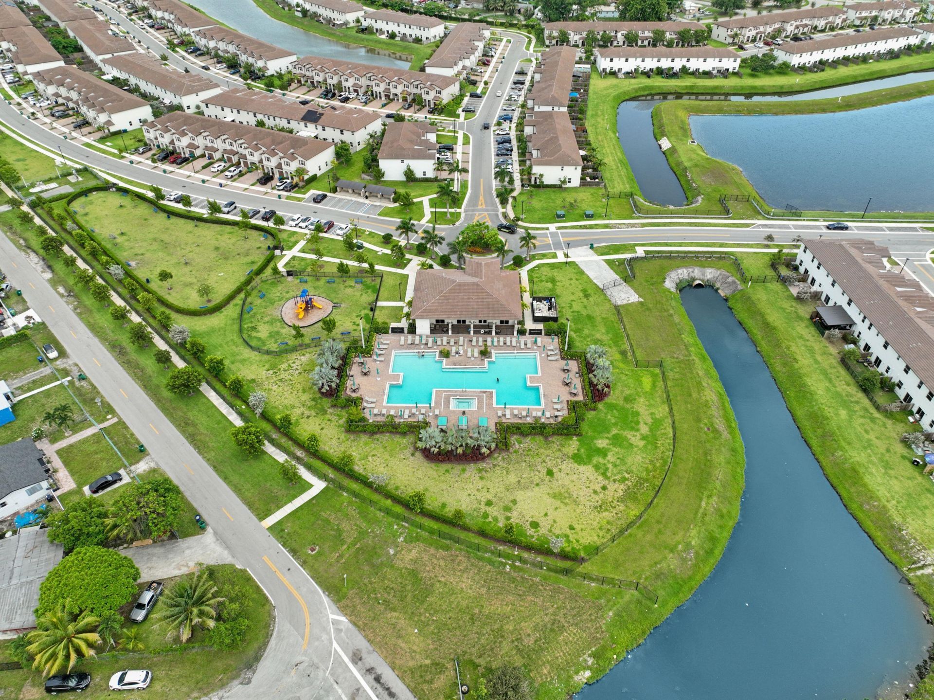 12960 NW 22nd Place, Miami, FL 33167 Photo