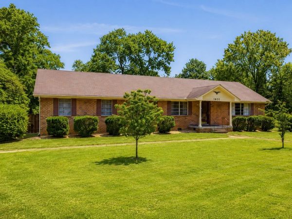 1631 Mary Dupre Drive, Chattanooga, TN 37421