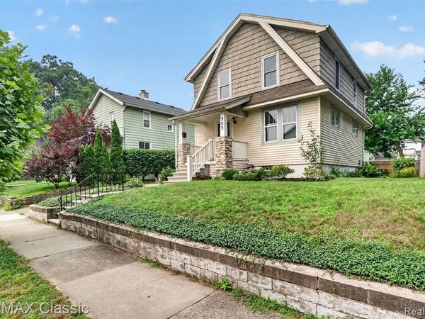 909 Fernwood Road, Royal Oak, Mi 48067