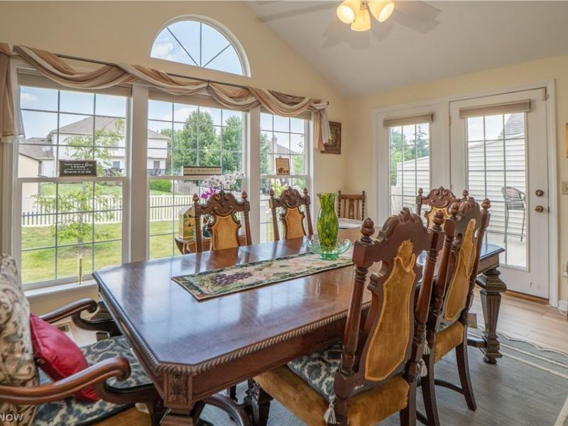 1643 Southpointe Circle NE, Canton, OH 44714 Photo 13