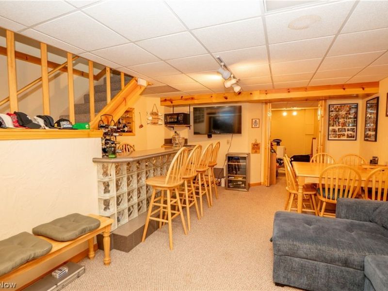 1643 Southpointe Circle NE, Canton, OH 44714 Photo 32