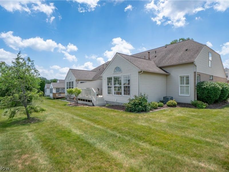 1643 Southpointe Circle NE, Canton, OH 44714 Photo 40