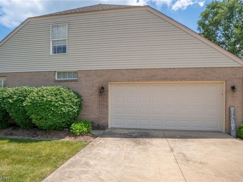 1643 Southpointe Circle NE, Canton, OH 44714 Photo 42