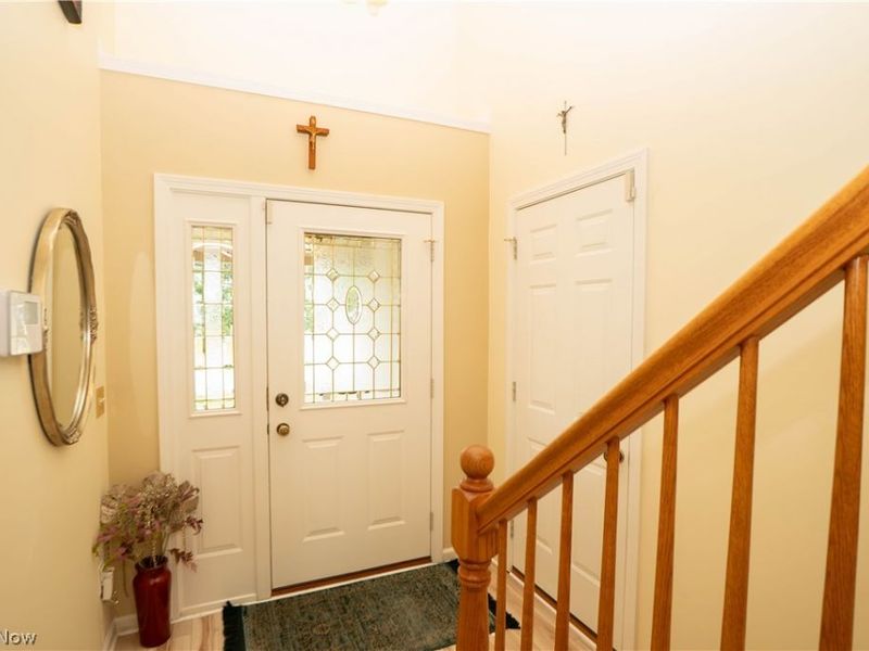 1643 Southpointe Circle NE, Canton, OH 44714 Photo 5