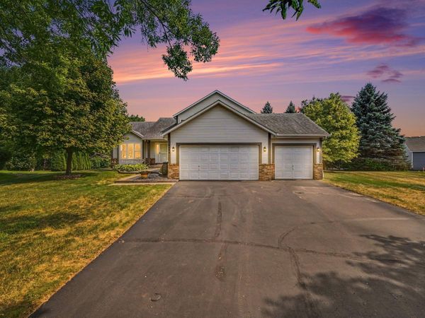 8695 Jorgensen Avenue S, Cottage Grove, MN 55016