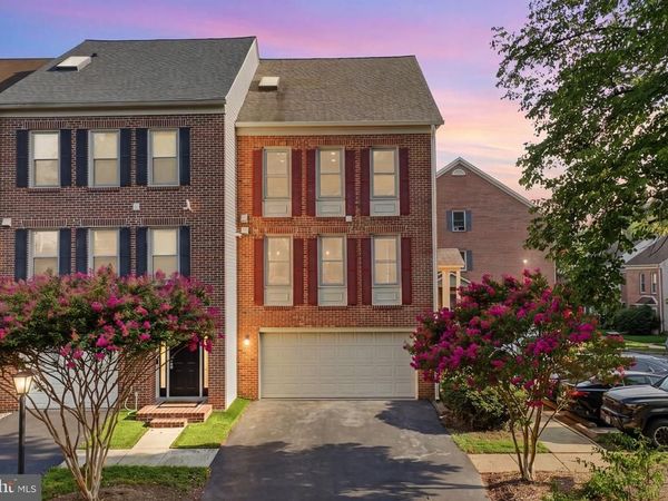 7559 CHRISLAND COVE, FALLS CHURCH, VA 22042