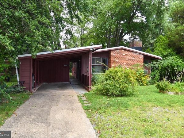 3415 GALLOWS ROAD, FALLS CHURCH, VA 22042