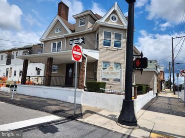 9 TUNNEL STREET, LANSFORD, PA 18232