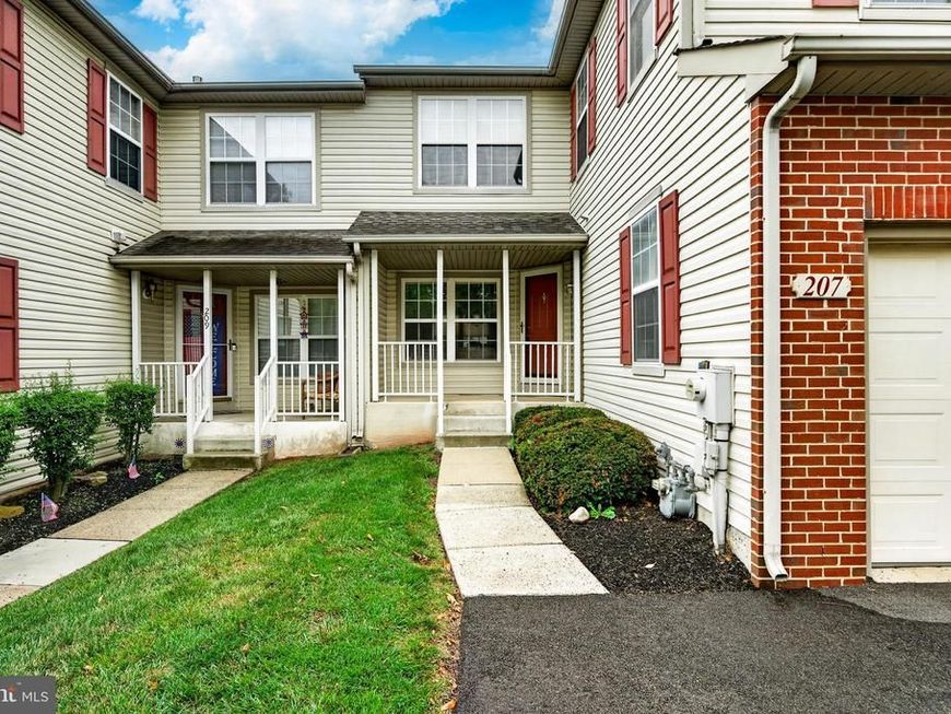 207 Weiser , Unit 1803, Trappe, PA 19426 Main Photo