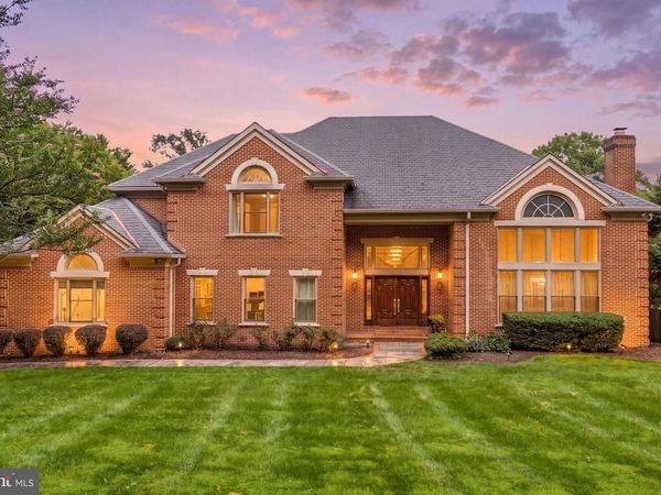 10005 APPLE HILL COURT, POTOMAC, MD 20854