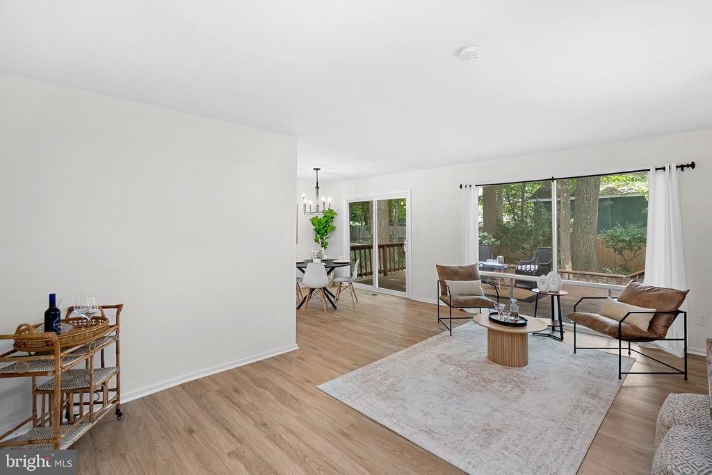 10217 Shiloh Street, Fairfax, VA 22030 Main Photo