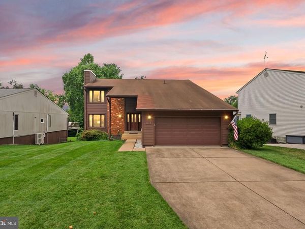 2244 RICHELIEU DRIVE , VIENNA, VA 22182