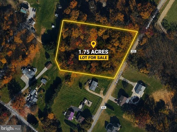 5654 PIGEON HILL ROAD, SPRING GROVE, PA 17362