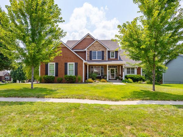 4221 159th Street, Urbandale, IA 50323
