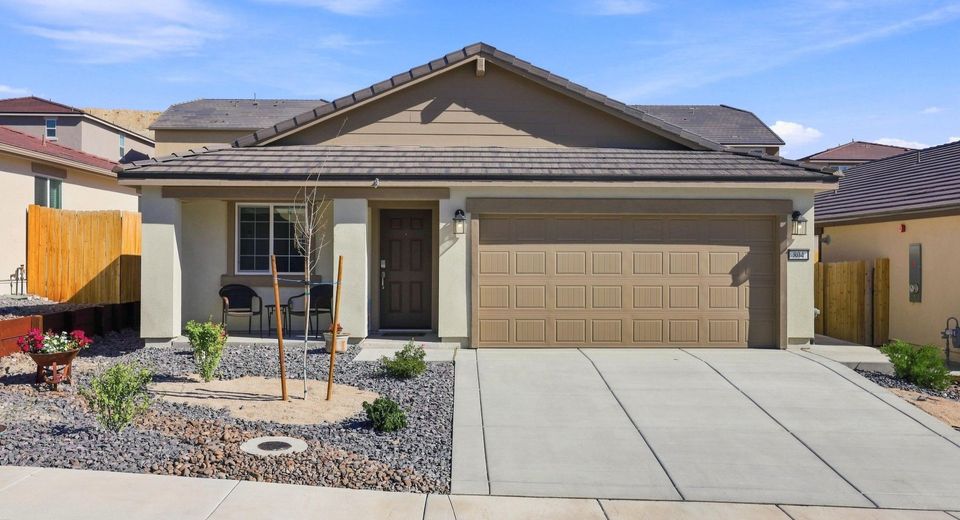 804 Cascade Range Drive, Sparks, NV 89436 Photo