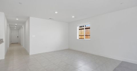 804 Cascade Range Drive, Sparks, NV 89436 Photo