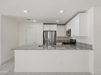 804 Cascade Range Drive, Sparks, NV 89436 Photo