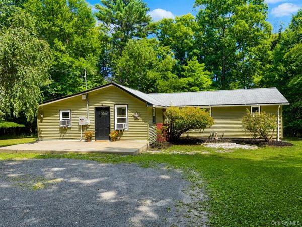 37 Old Town Road , Pine Bush, NY 12566