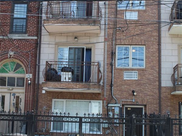 3814 Barnes Avenue , Bronx, NY 10467