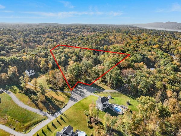 Lot 5 Pond View Court , Hyde Park, NY 12538