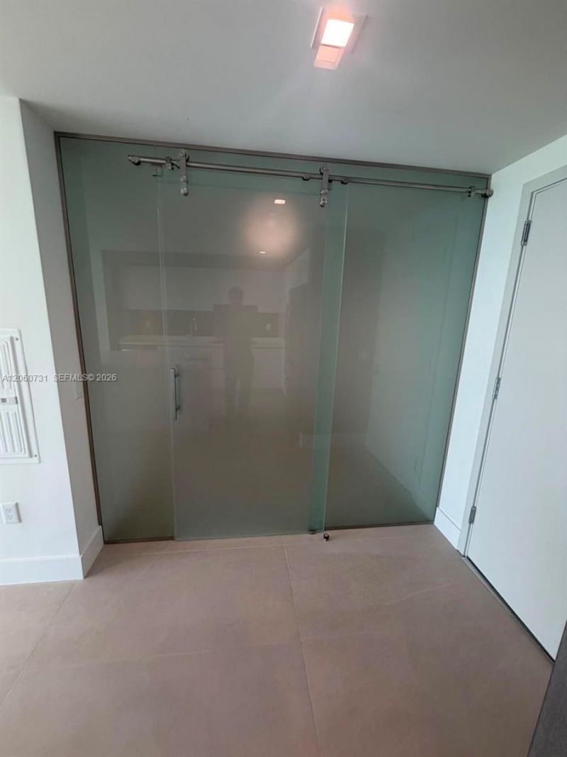 1170 E Hallandale Beach Blvd, Unit 1012, Hallandale Beach, FL 33009 Photo