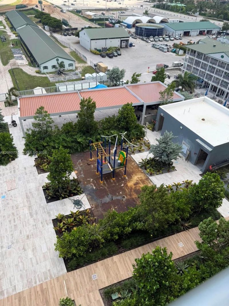 1170 E Hallandale Beach Blvd, Unit 1012, Hallandale Beach, FL 33009 Photo